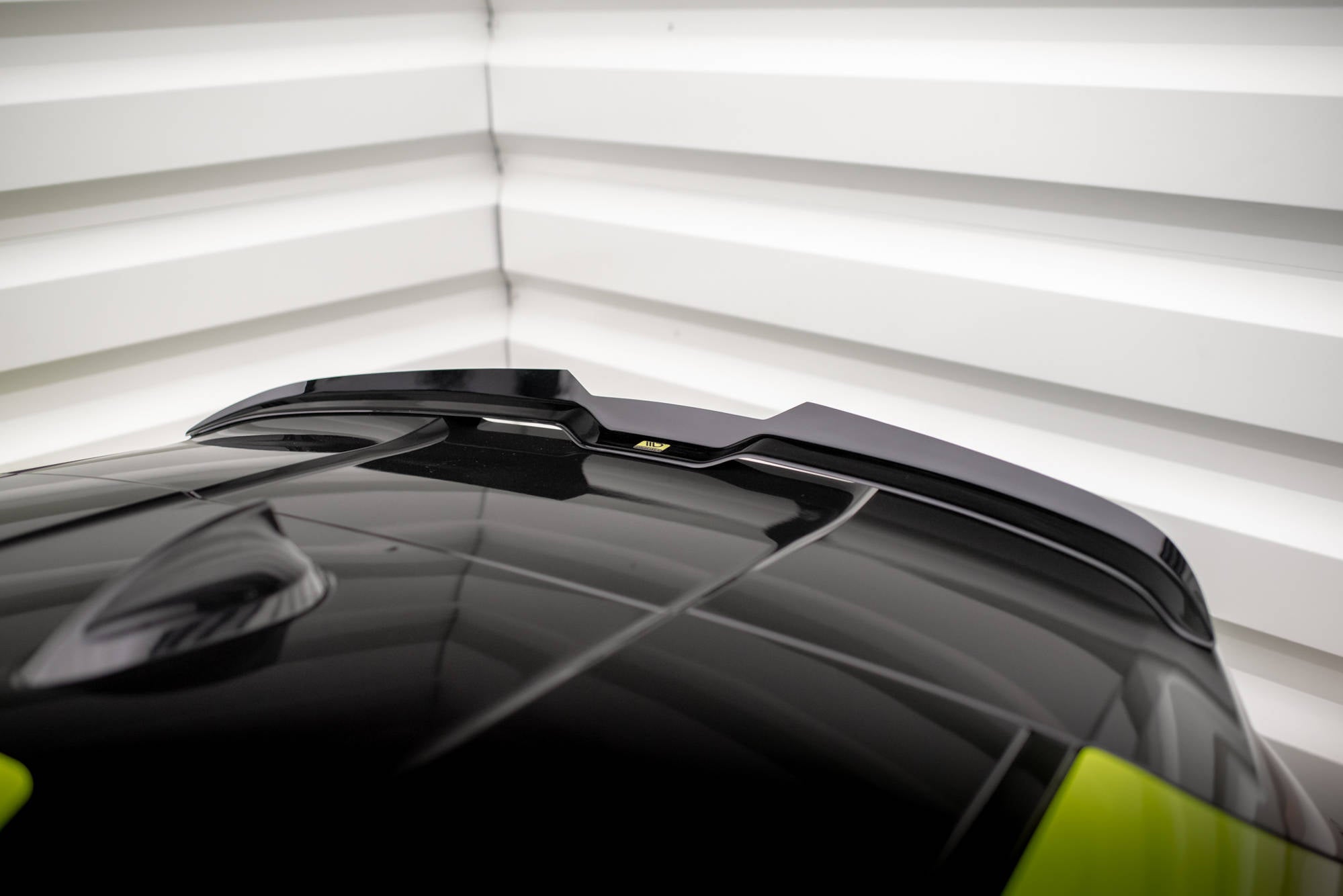 Spoiler CAP V.2 für BMW M135i F40 schwarz matt