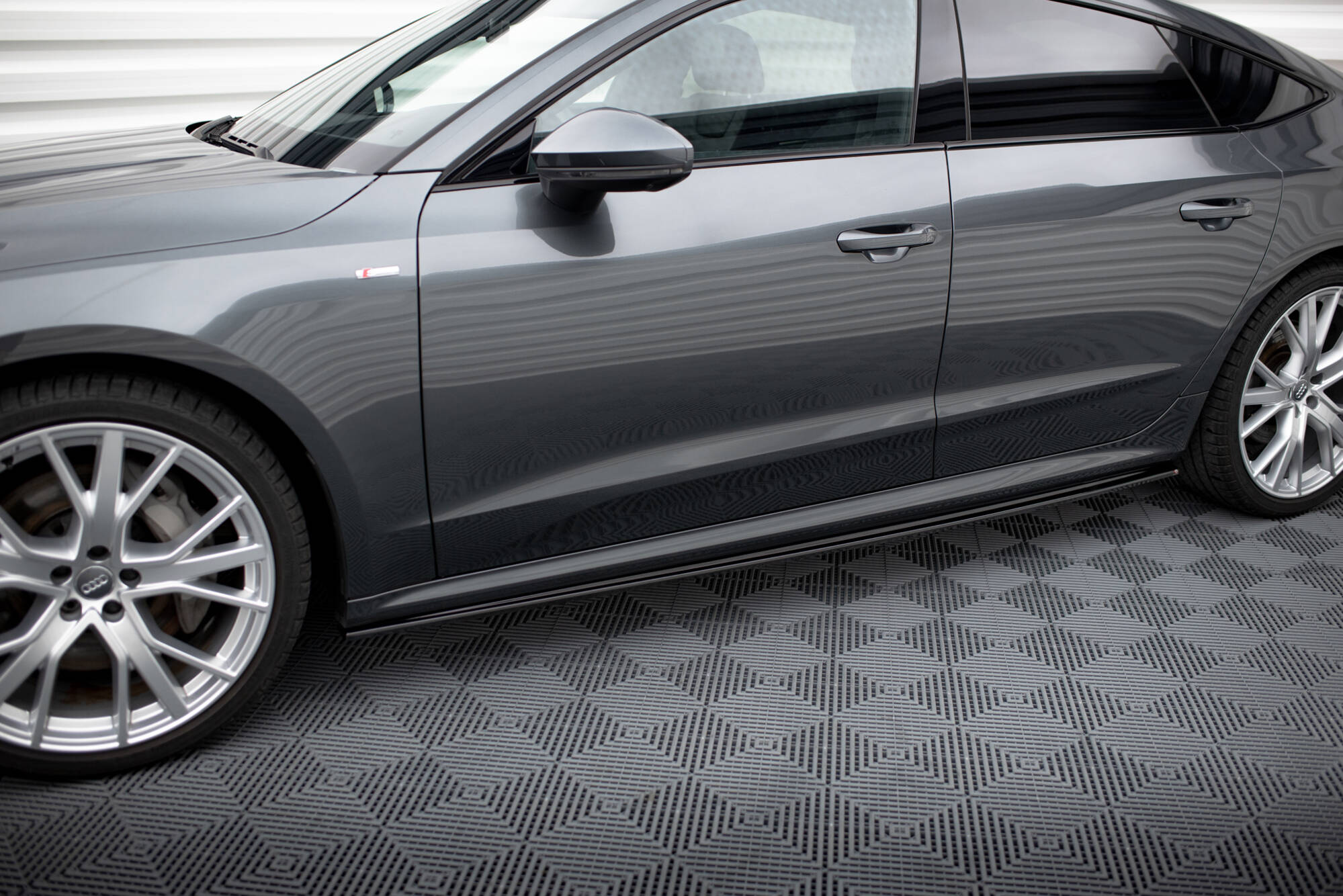 Seitenschweller Ansatz für Audi A7 S-Line C8 / S7 C8 / C8 Facelift / S7 Facelift