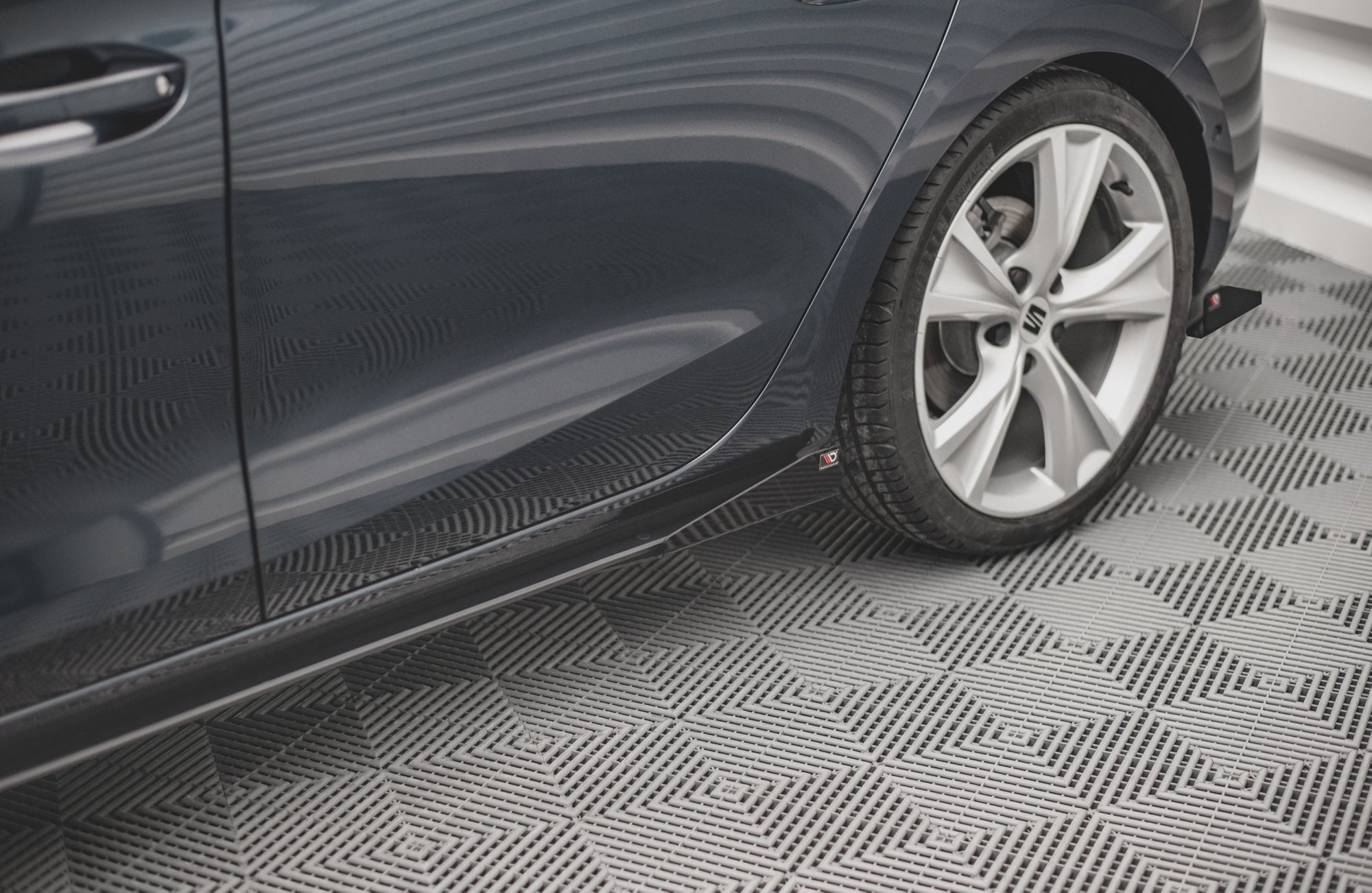Street Pro Seitenschweller Ansatz für + Flaps Seat Leon FR Mk4