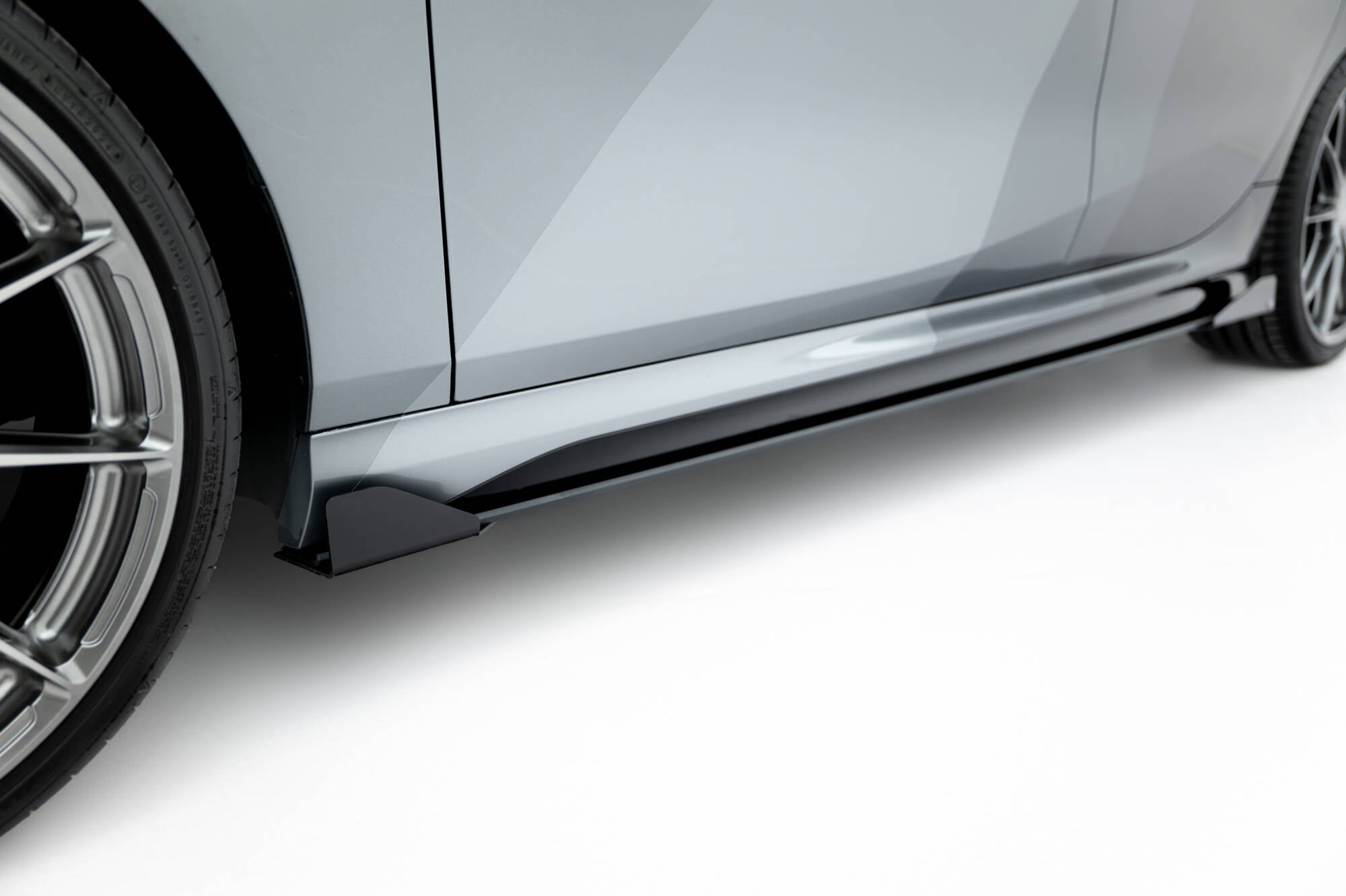 Street Pro Seitenschweller Ansatz + Flaps für BMW M135i F70