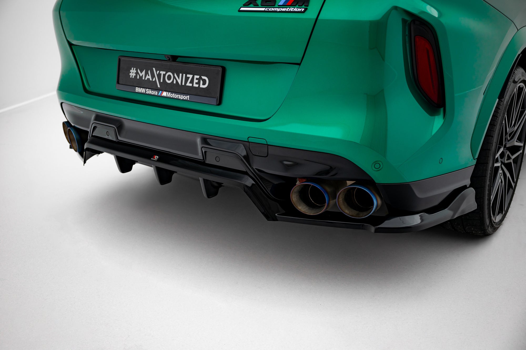 Mittlerer Cup Diffusor DTM Look Heck Ansatz für BMW X6 M F96 Facelift