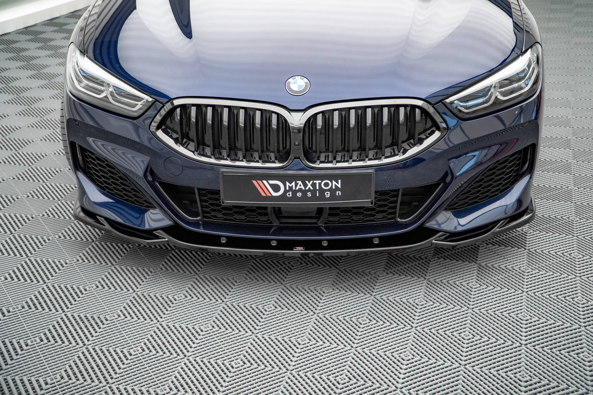 Frontlippe V4 für BMW 8 Coupe M - Paket G15 / 8 Gran Coupe M - Paket G16