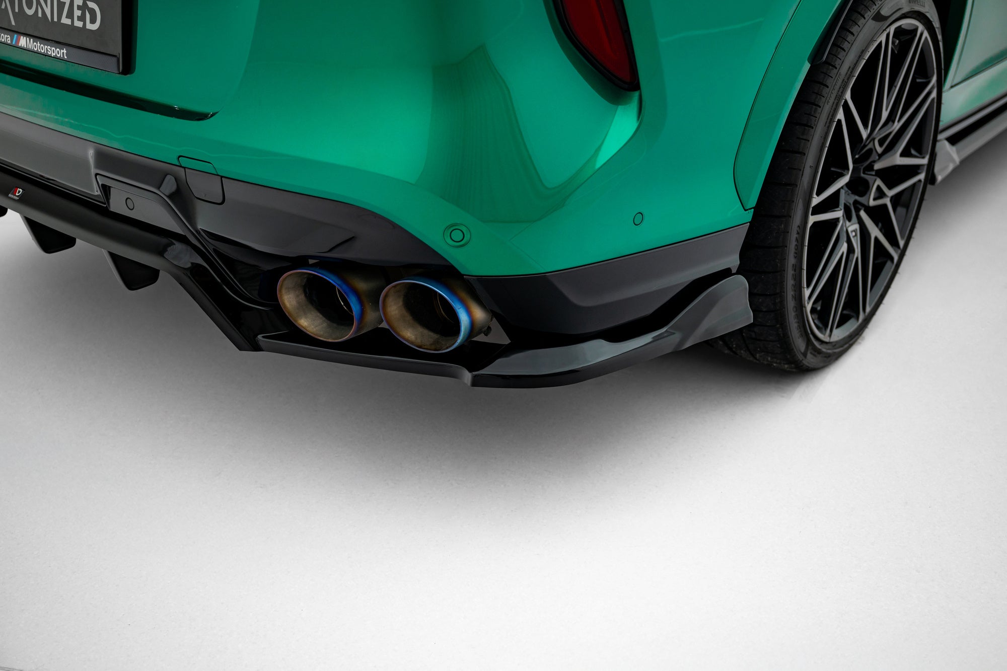 Mittlerer Cup Diffusor DTM Look Heck Ansatz für BMW X6 M F96 Facelift