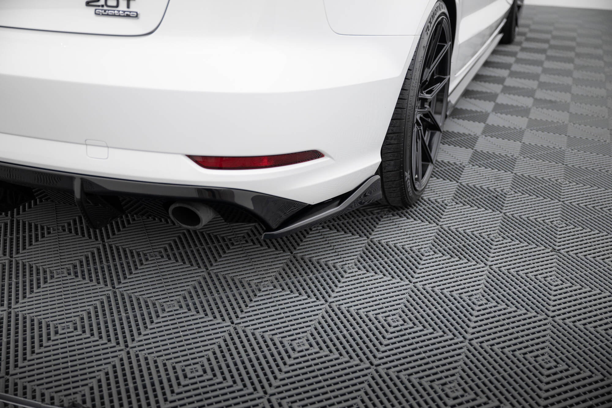 Flaps V2 Heckansatz Flaps Heckansatz für Audi A3 Limousine 8V Facelift