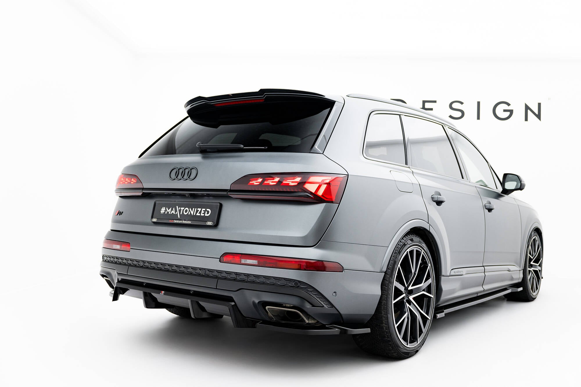 Mittlerer Cup Diffusor DTM Look Heck Ansatz für Audi Q7 S-Line Mk2 Facelift 2
