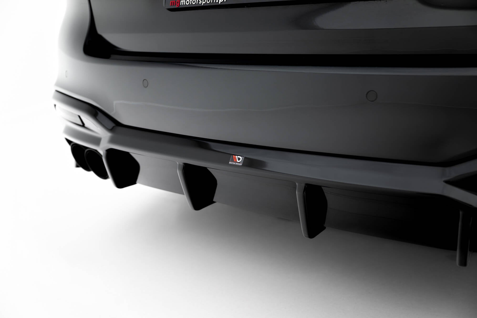Diffusor Heck Ansatz für BMW M550i / 5 M-Paket Limousine / Touring G30 / G31