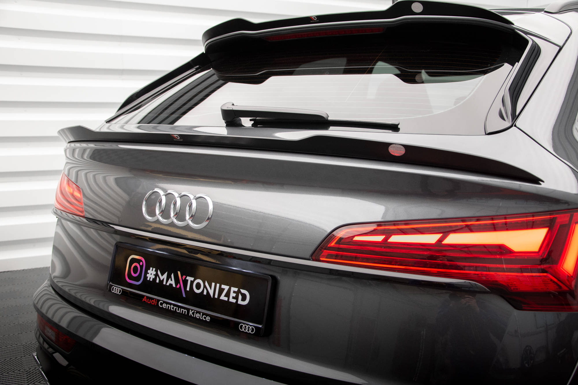 Niedriger Spoiler CAP für Audi SQ5 / Q5 S-Line Sportback Mk2 Facelift