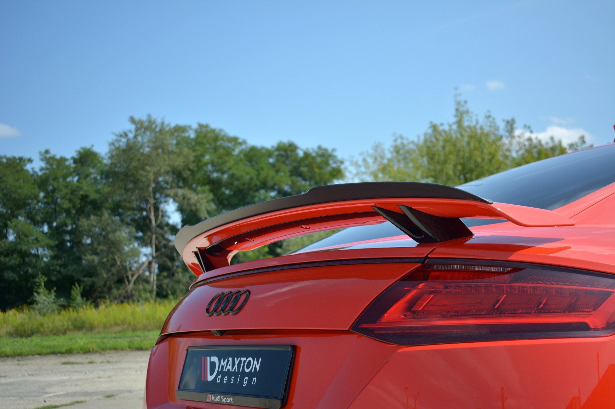 Spoiler CAP für Audi TT RS 8S