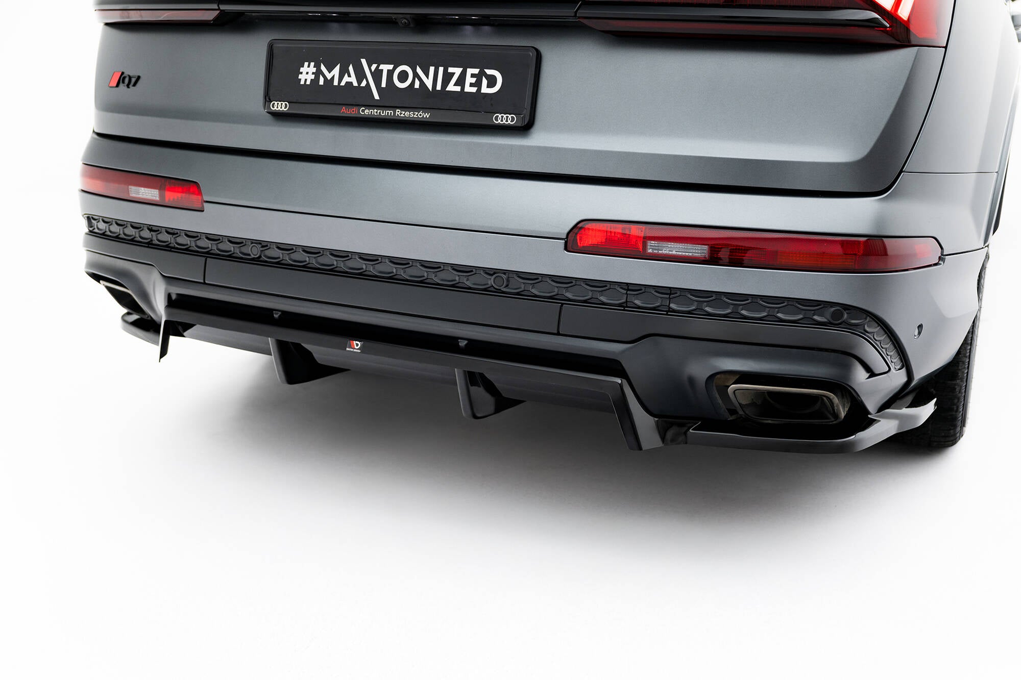 Mittlerer Cup Diffusor DTM Look Heck Ansatz für Audi Q7 S-Line Mk2 Facelift 2