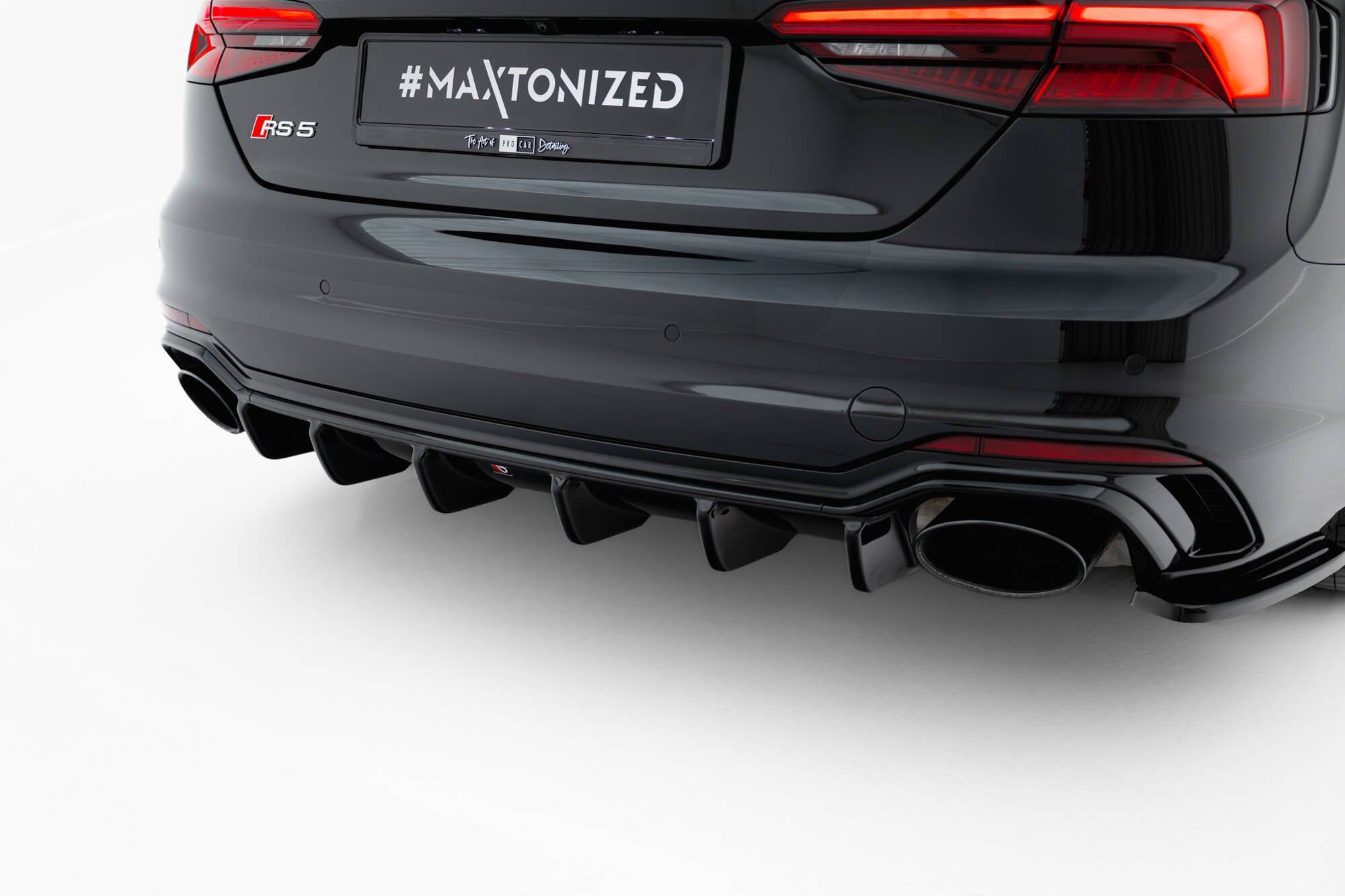 Diffusor Heck Ansatz für Audi RS5 Coupe / Sportback F5