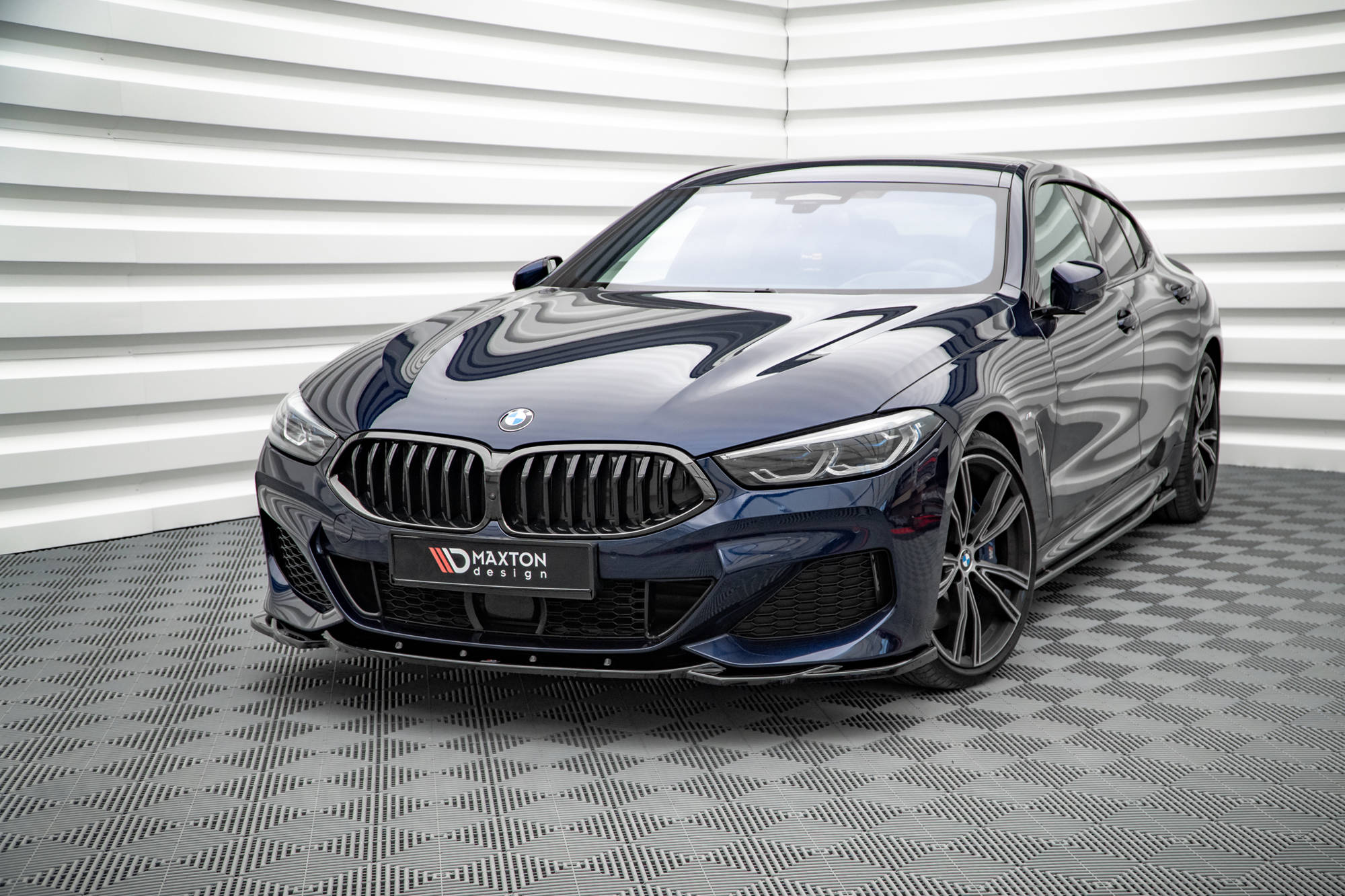 Frontlippe V4 für BMW 8 Coupe M - Paket G15 / 8 Gran Coupe M - Paket G16