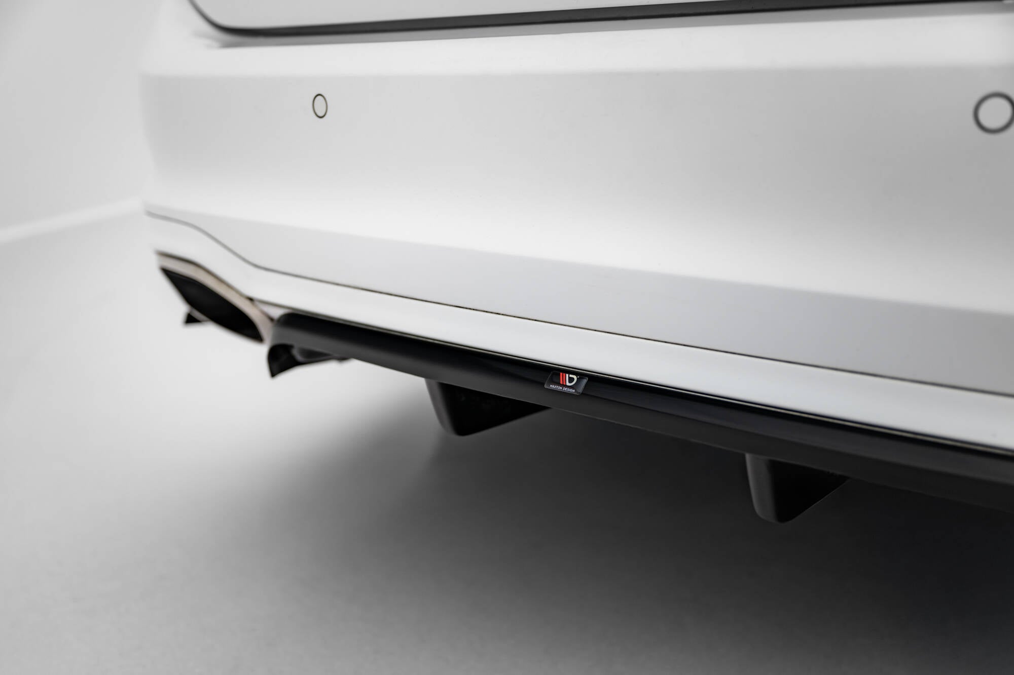 Mittlerer Diffusor Heck Ansatz DTM Look für Ford Focus Vignale Kombi Mk4