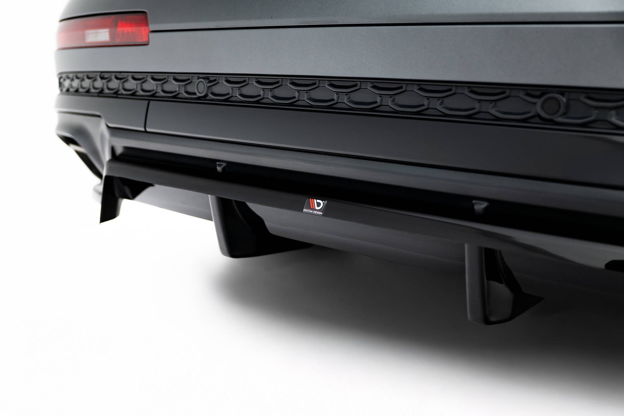 Mittlerer Cup Diffusor DTM Look Heck Ansatz für Audi Q7 S-Line Mk2 Facelift 2