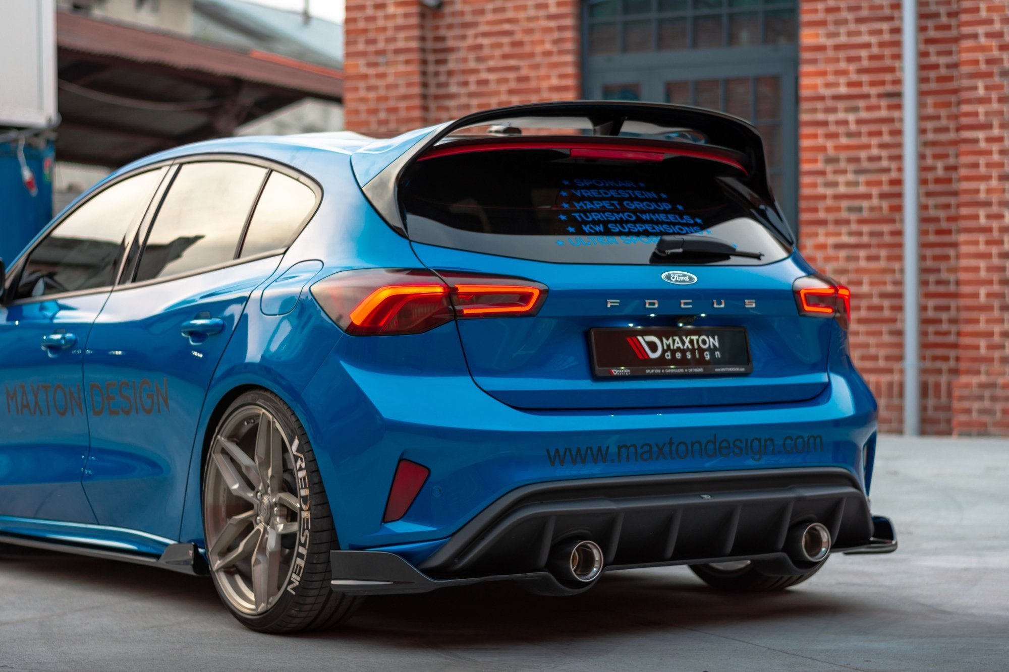 Spoiler für Ford Focus Hatchback Mk4