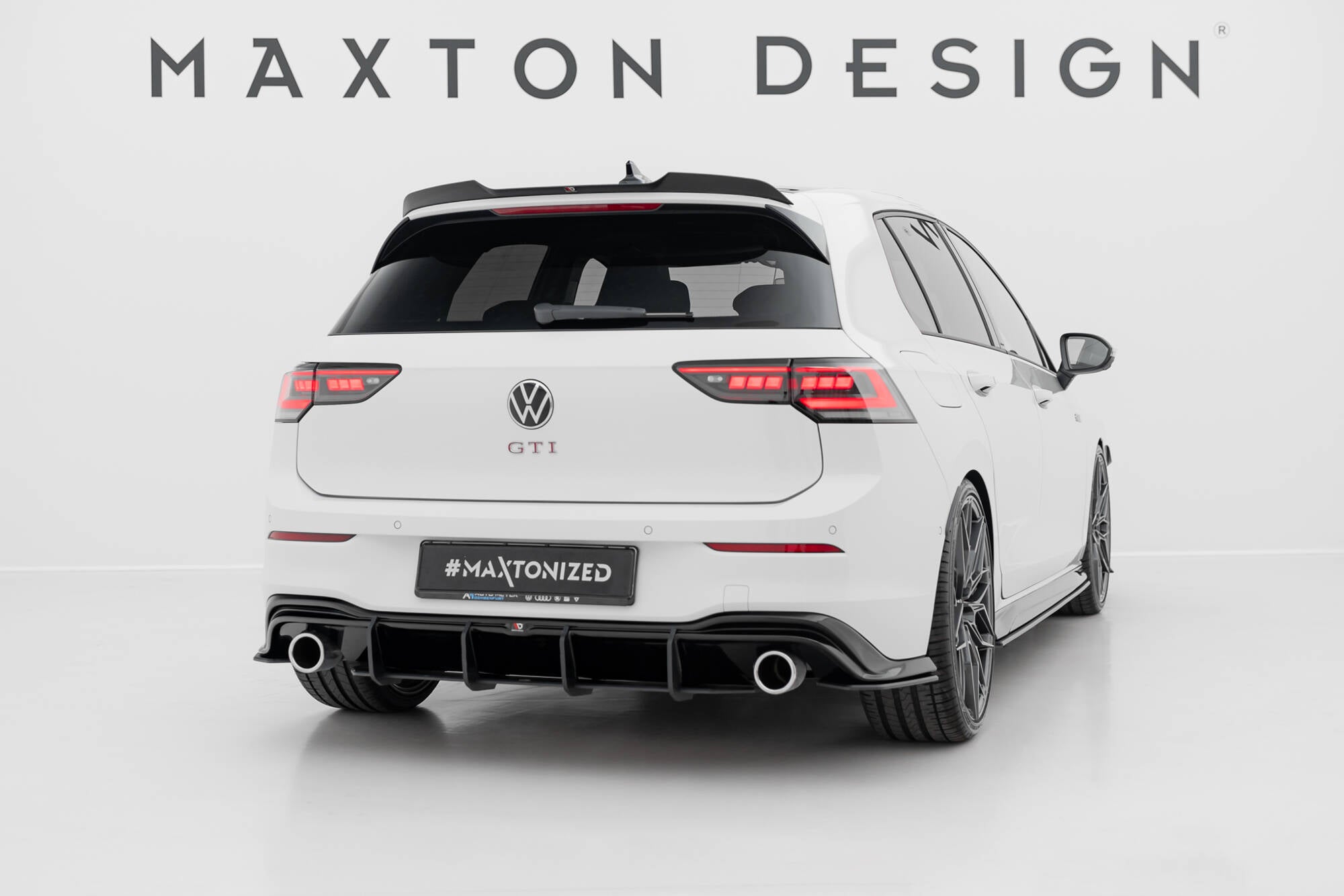 Street Pro Heck Ansatz Flaps Diffusor V2 für VW Golf GTI Mk8
