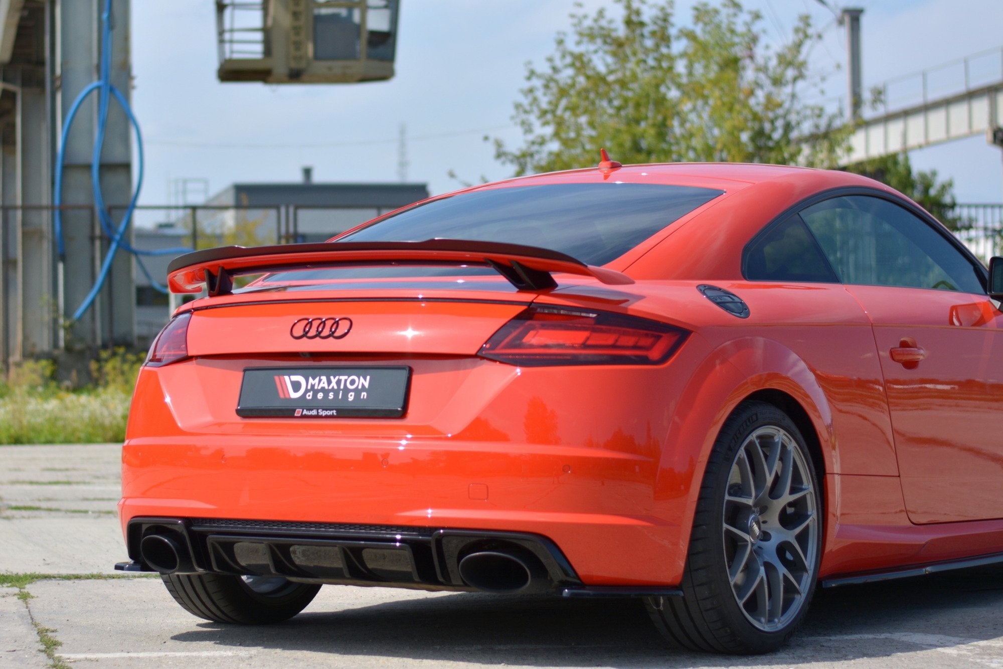 Spoiler CAP für Audi TT RS 8S