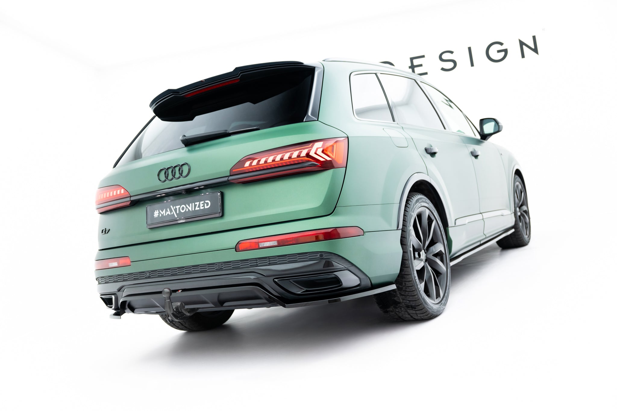 Mittlerer Cup Diffusor DTM Look Heck Ansatz für Audi RSQ8 Mk1 Facelift