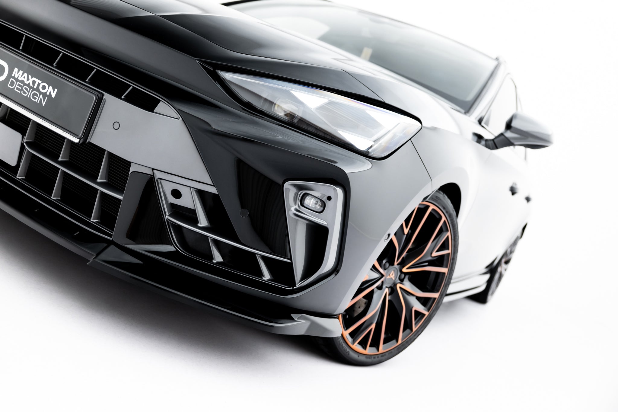 Frontlippe V2 für Cupra Leon ST / Hatchback Mk1 Facelift