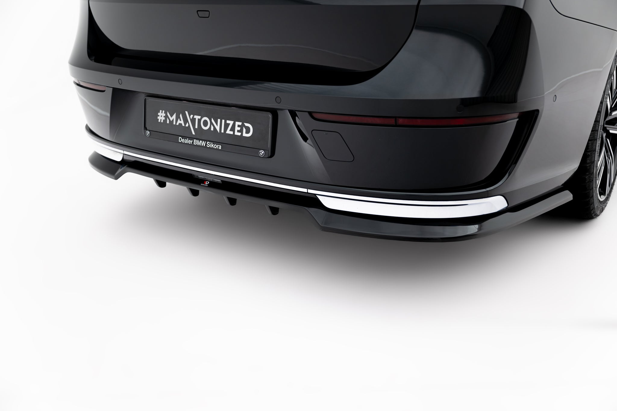 Mittlerer Cup Diffusor DTM Look Heck Ansatz für BMW 7 G70