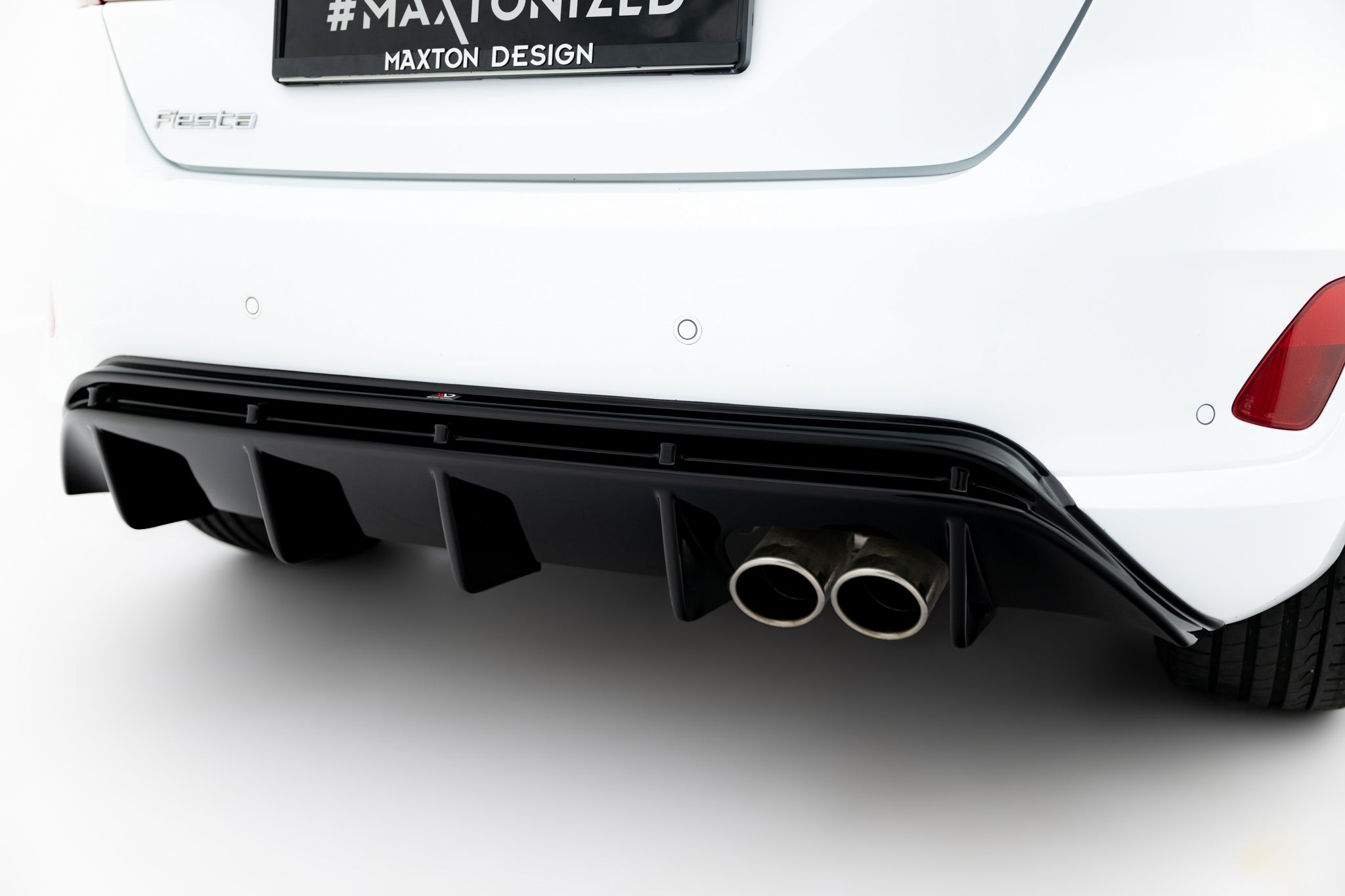 Diffusor V2 Heck Ansatz für Ford FIesta Mk8 ST