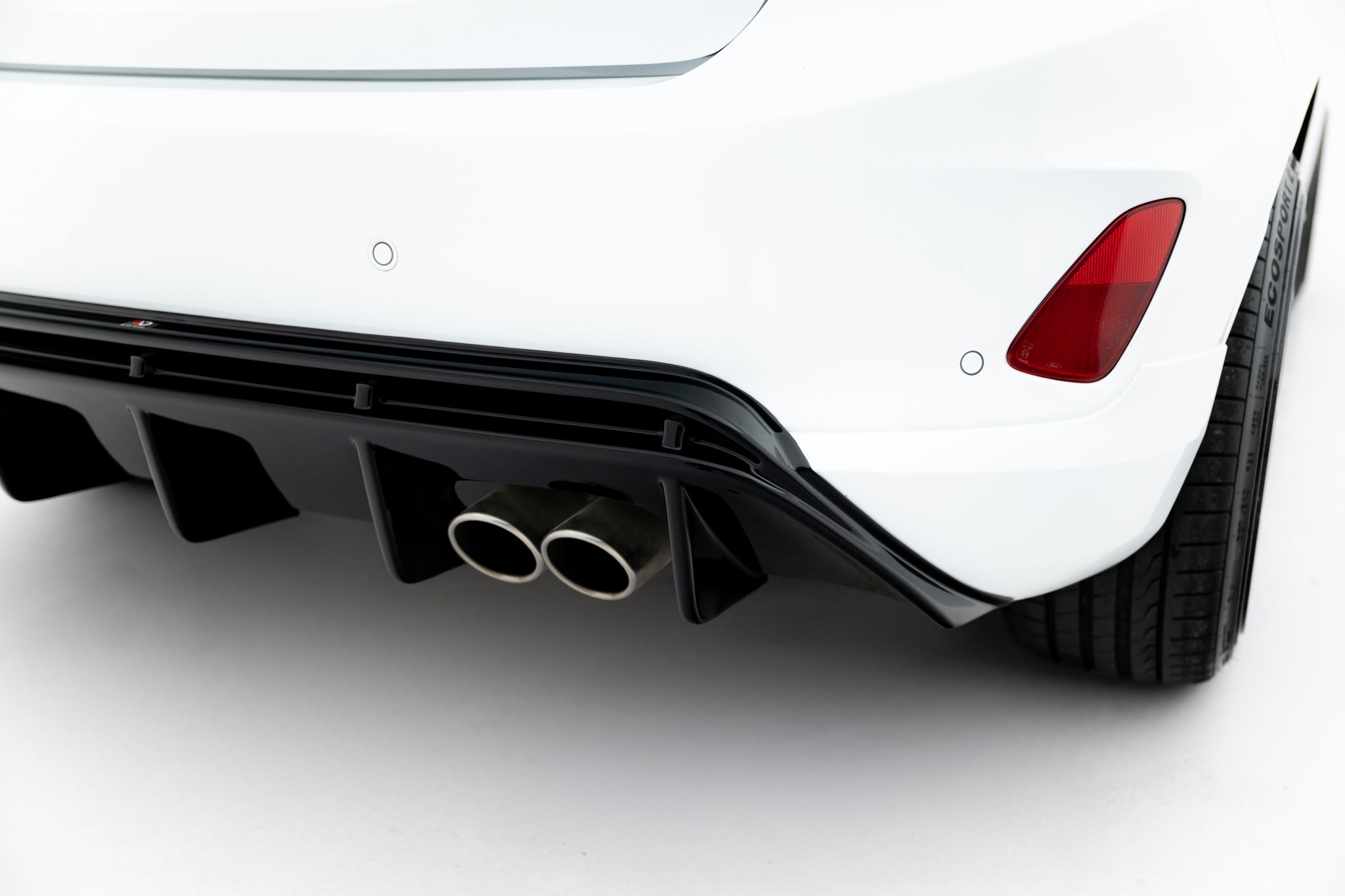 Diffusor V2 Heck Ansatz für Ford FIesta Mk8 ST