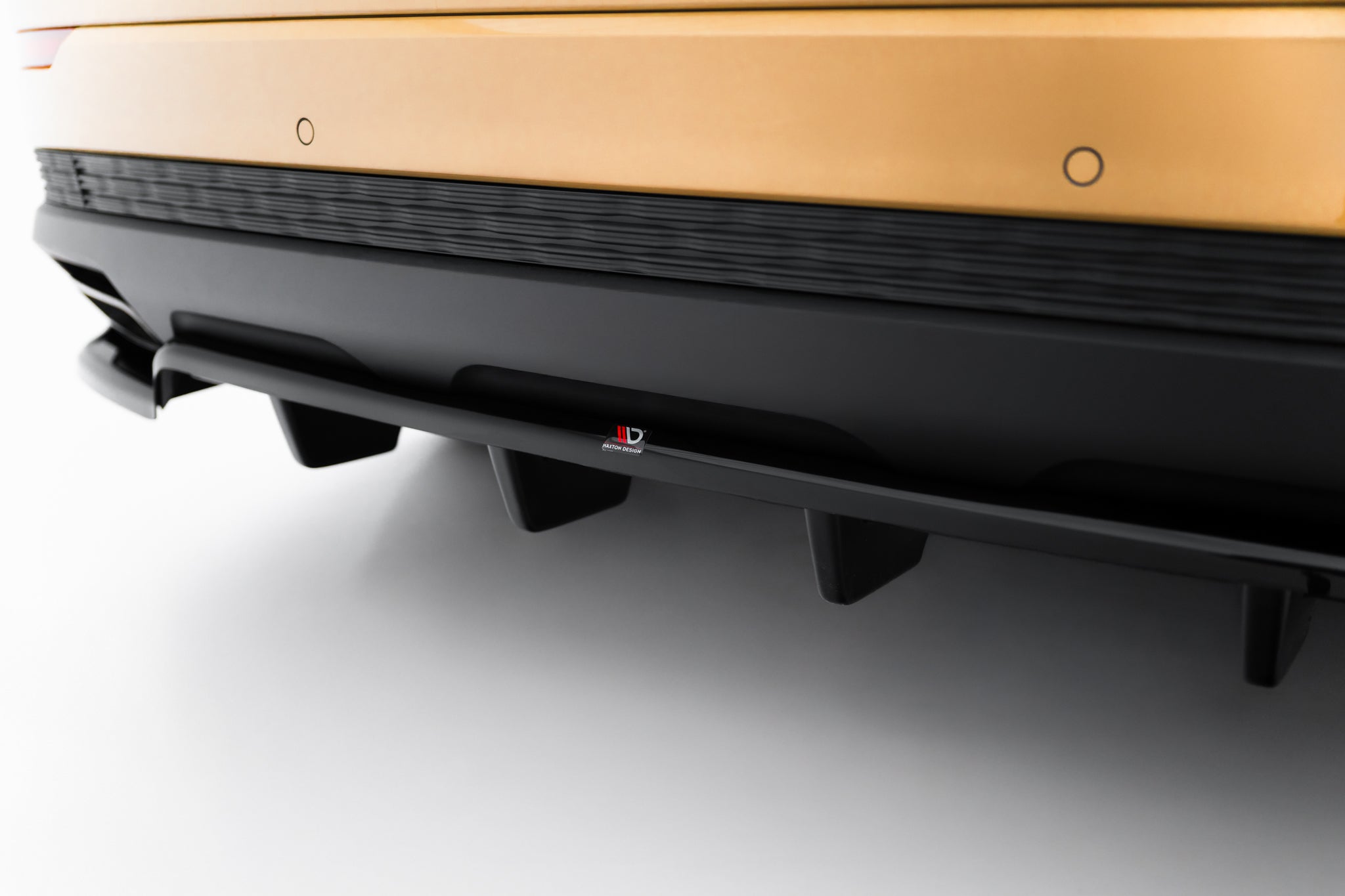 Mittlerer Cup Diffusor DTM Look Heck Ansatz für Audi Q8 Mk1 Facelift