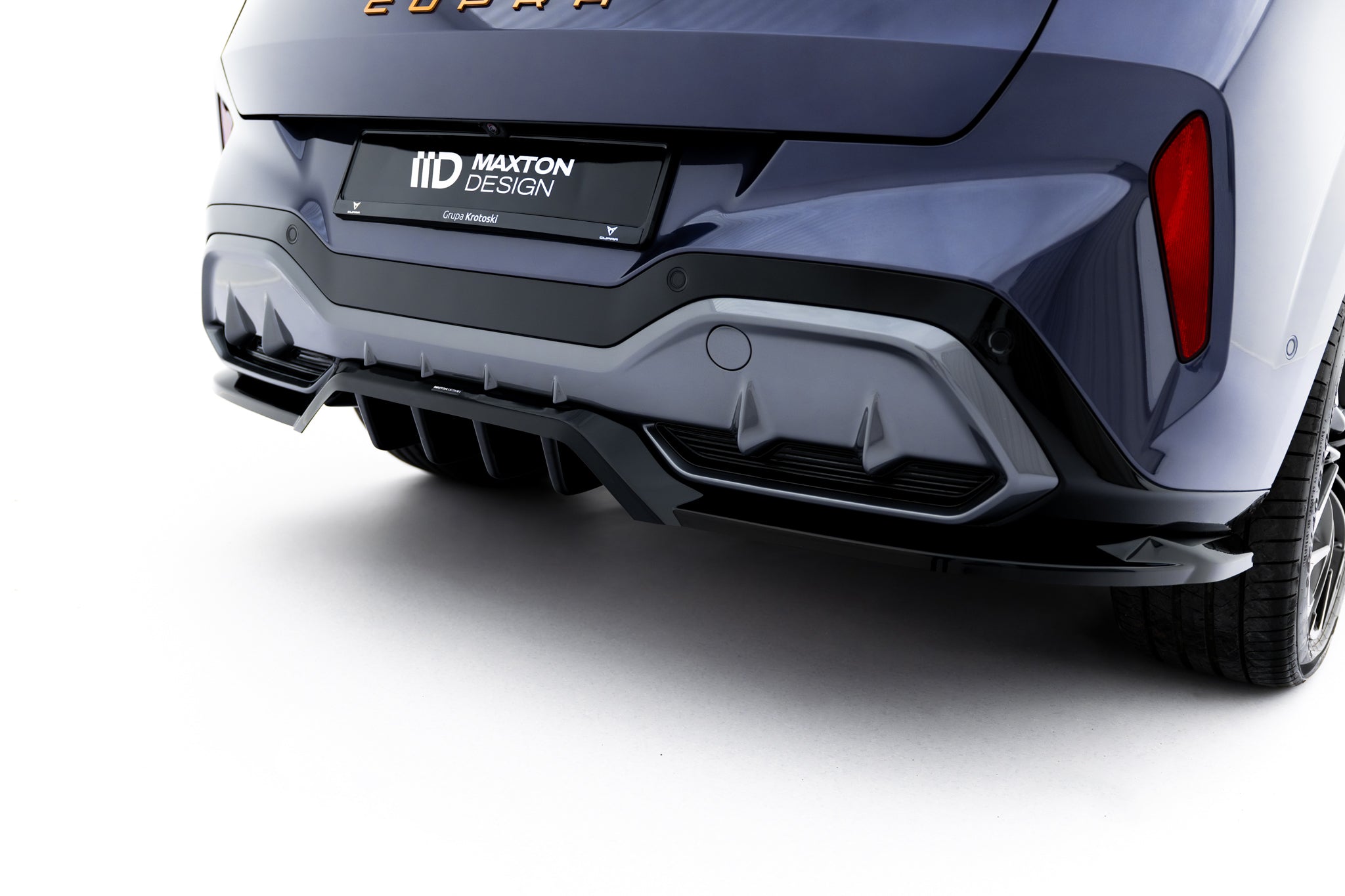 Mittlerer Cup Diffusor V2 DTM Look Heck Ansatz für Cupra Terramar Mk1