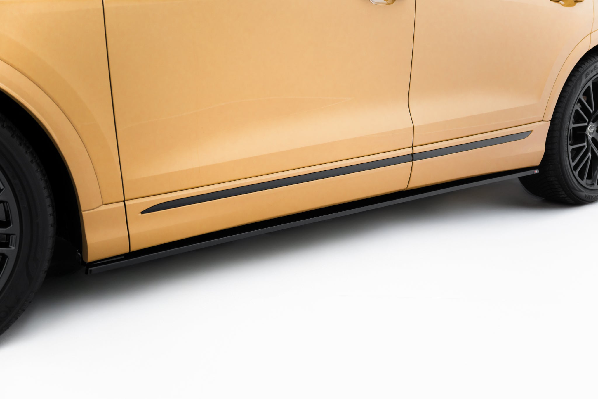 Seitenschweller V1 Ansatz für für Audi Q8 S-line / SQ8 Mk1 Facelift
