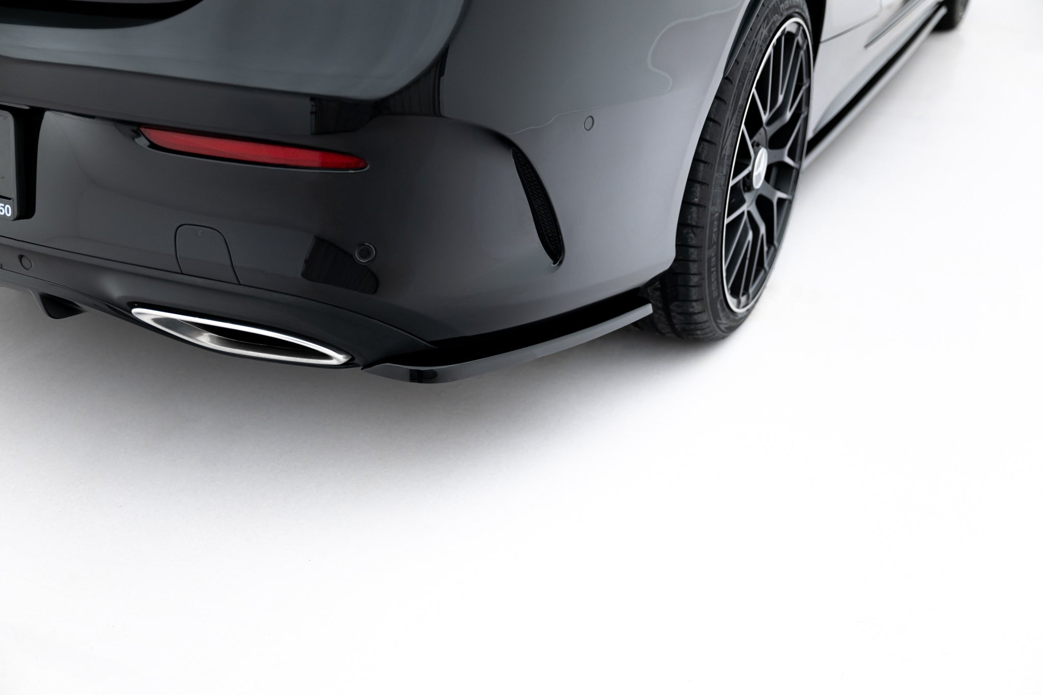 Heck Ansatz Flaps Diffusor für MERCEDES- BENZ C-KLASSE W205 COUPE AMG-LINE