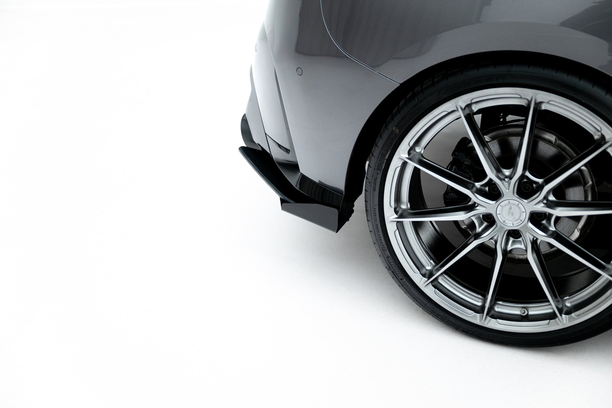 Street Pro Flaps Heckansatz V1 Diffusor + Flaps für BMW M135i F70