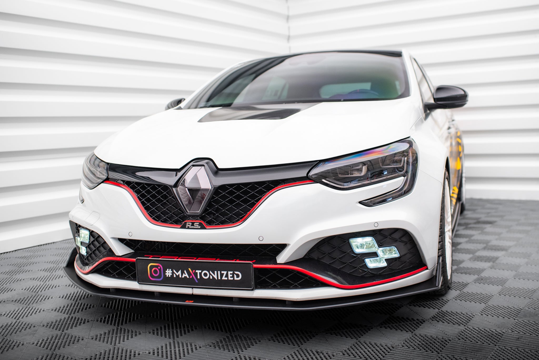 Street Pro Frontlippe für Renault Megane RS Mk4