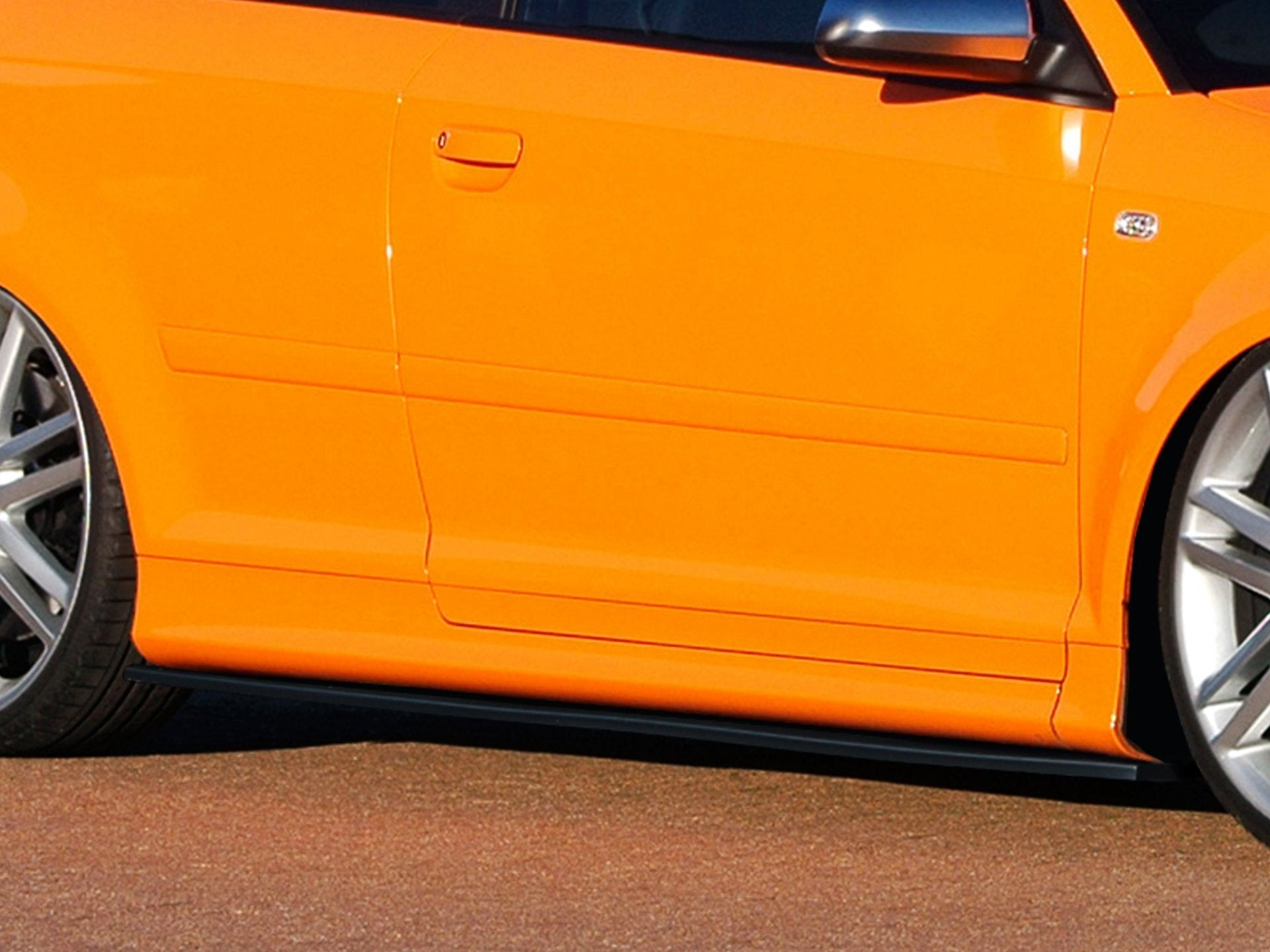 Seitenschweller im Cup Look passend für Audi S3 8P 3.Türer