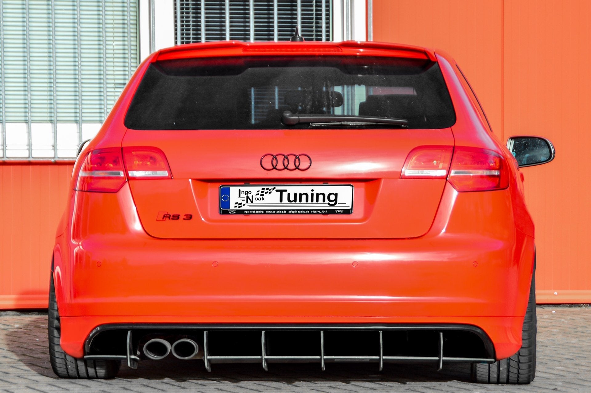 Gefräster Heckansatz V.2 mit Finnen passend für Audi RS3 8PA