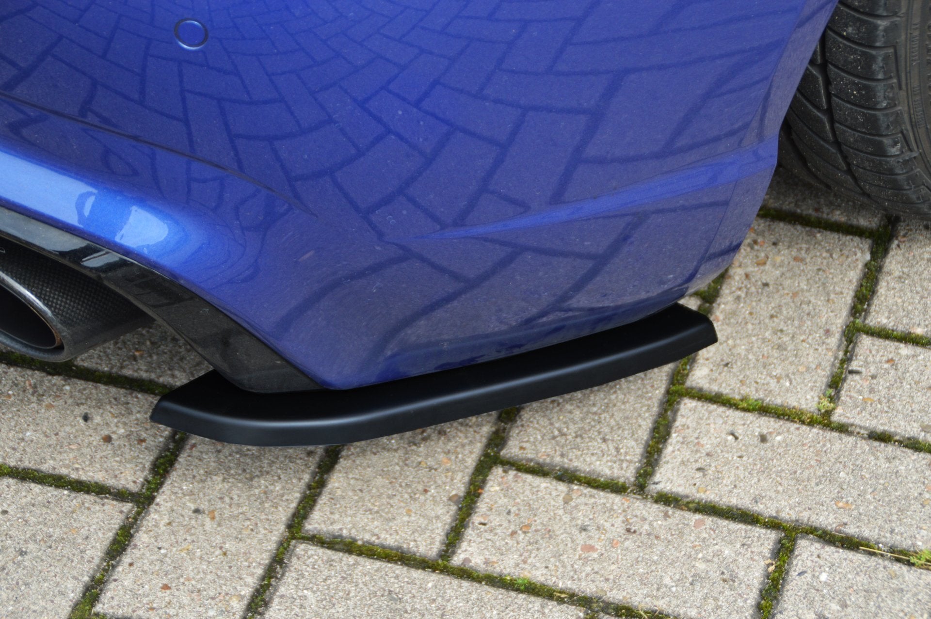Heckansatz Diffusor Spoilerecken Seitenteile passend für Audi RS3 8V