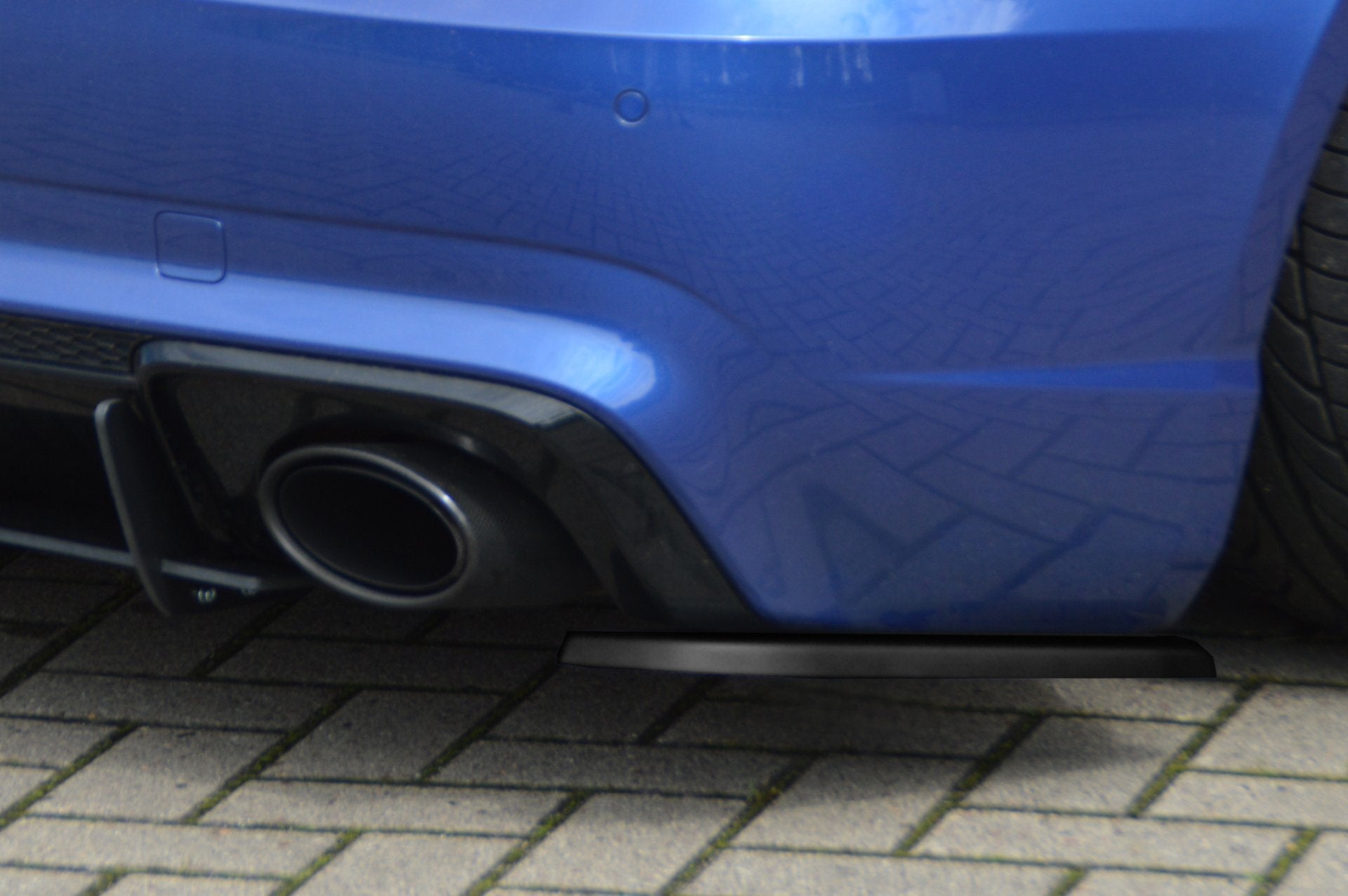 Heckansatz Diffusor Spoilerecken Seitenteile passend für Audi RS3 8V