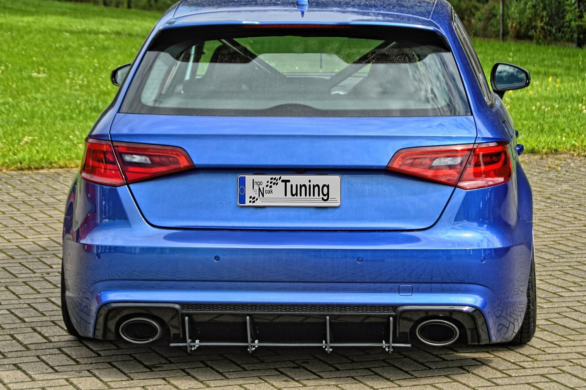 Heckansatz Heckeinsatz Diffusor Heckeinsatz passend für Audi RS3 8V Sportback