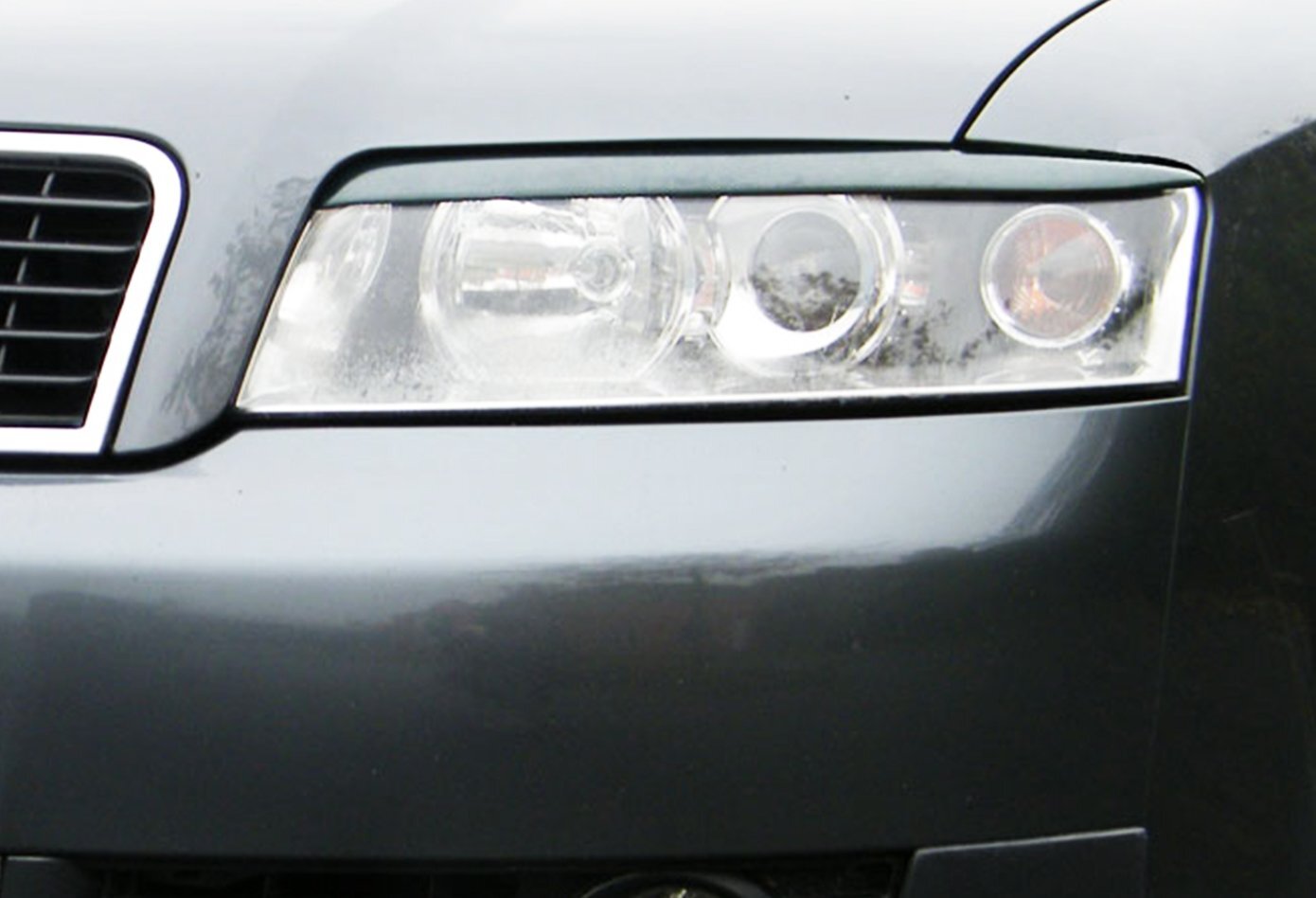 Scheinwerferblenden passend für Audi A4 8E B6