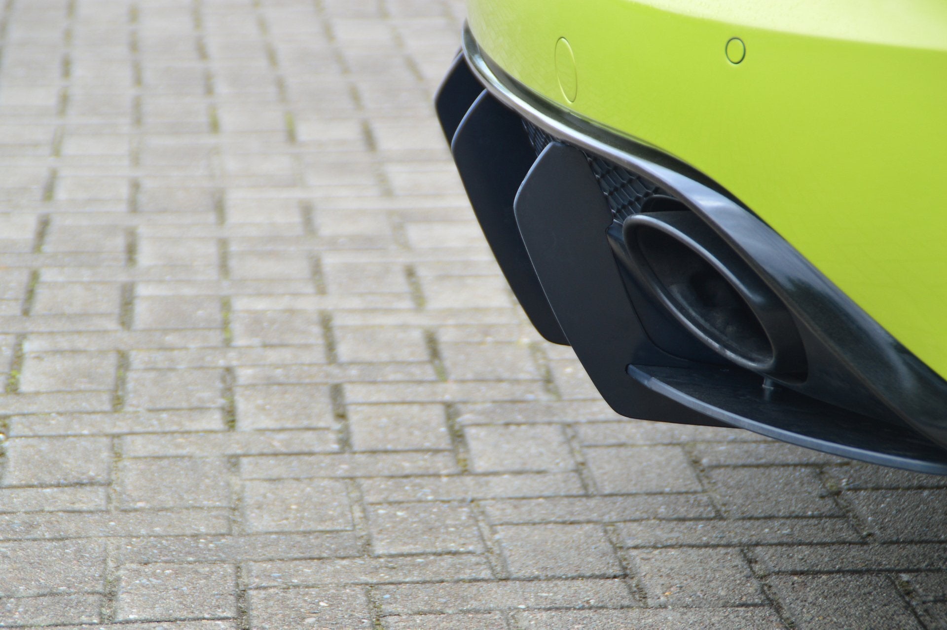 Racing Heckansatz Diffusor mit Seitenteilen passend für Audi RS4 B8