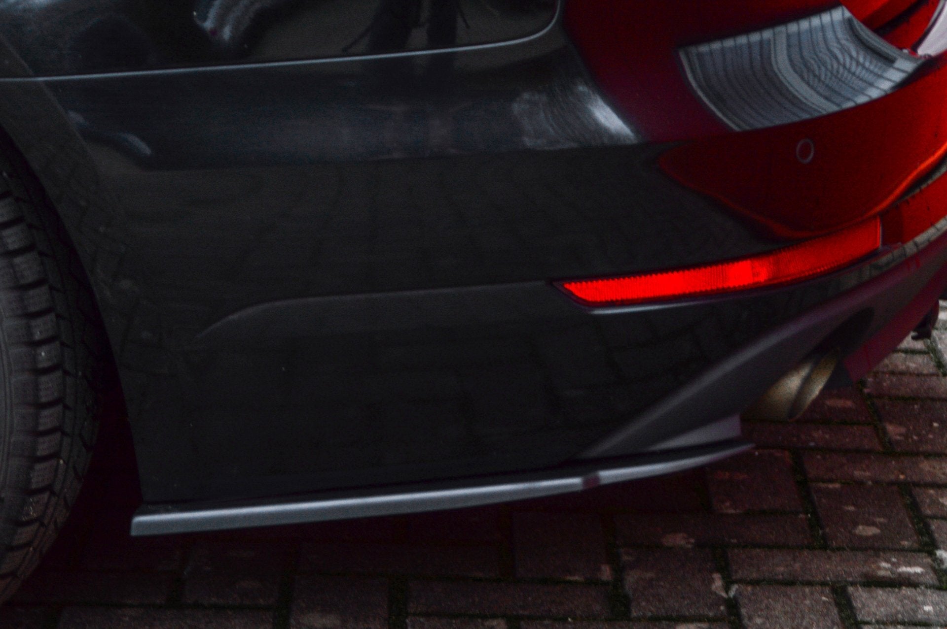 Heckansatz Seitenteile passend für Audi A4 B9 ab Bj. 2015