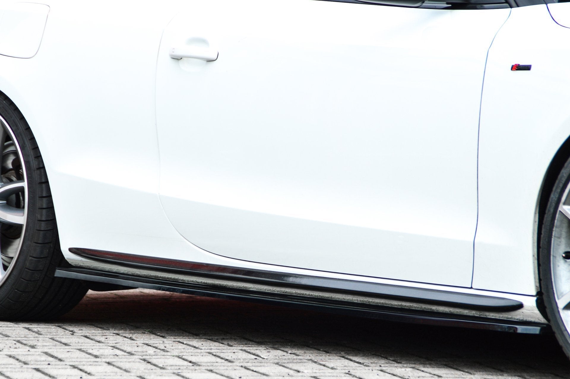 Cup Seitenschweller passend für Audi A5 B8 S-Line Facelift