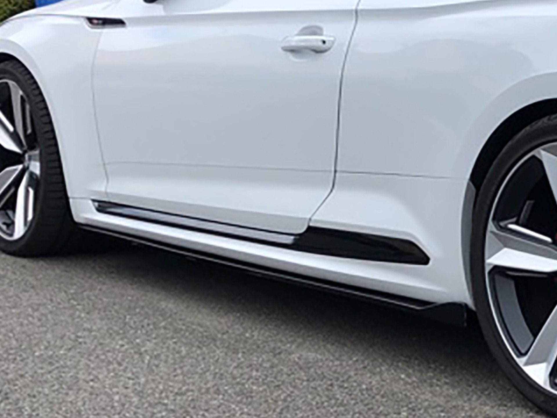 Seitenschweller im Cup 3 Look passend für Audi A5 B9