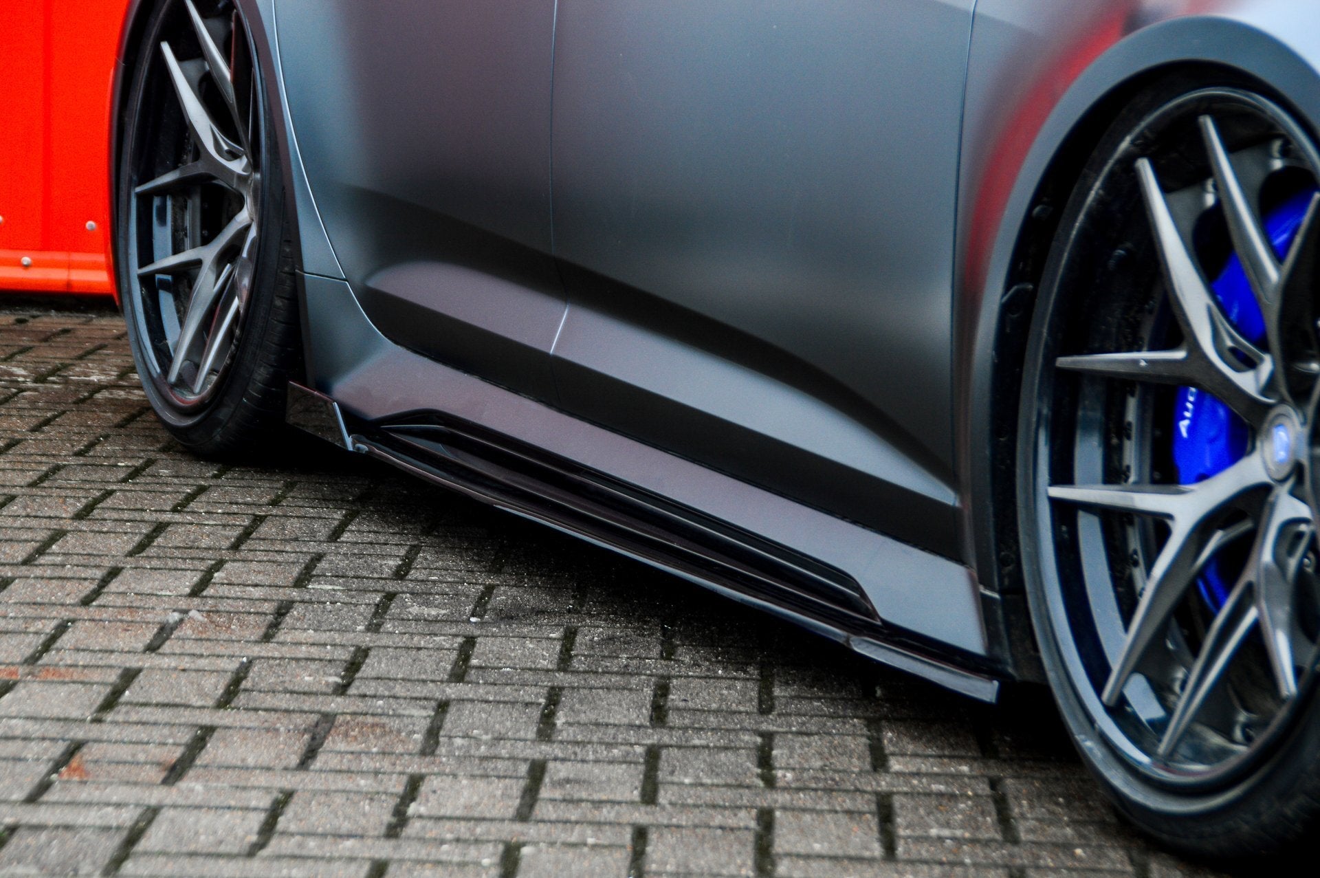 Cup Seitenschweller mit Wing hinten passend für Audi RS6 C8