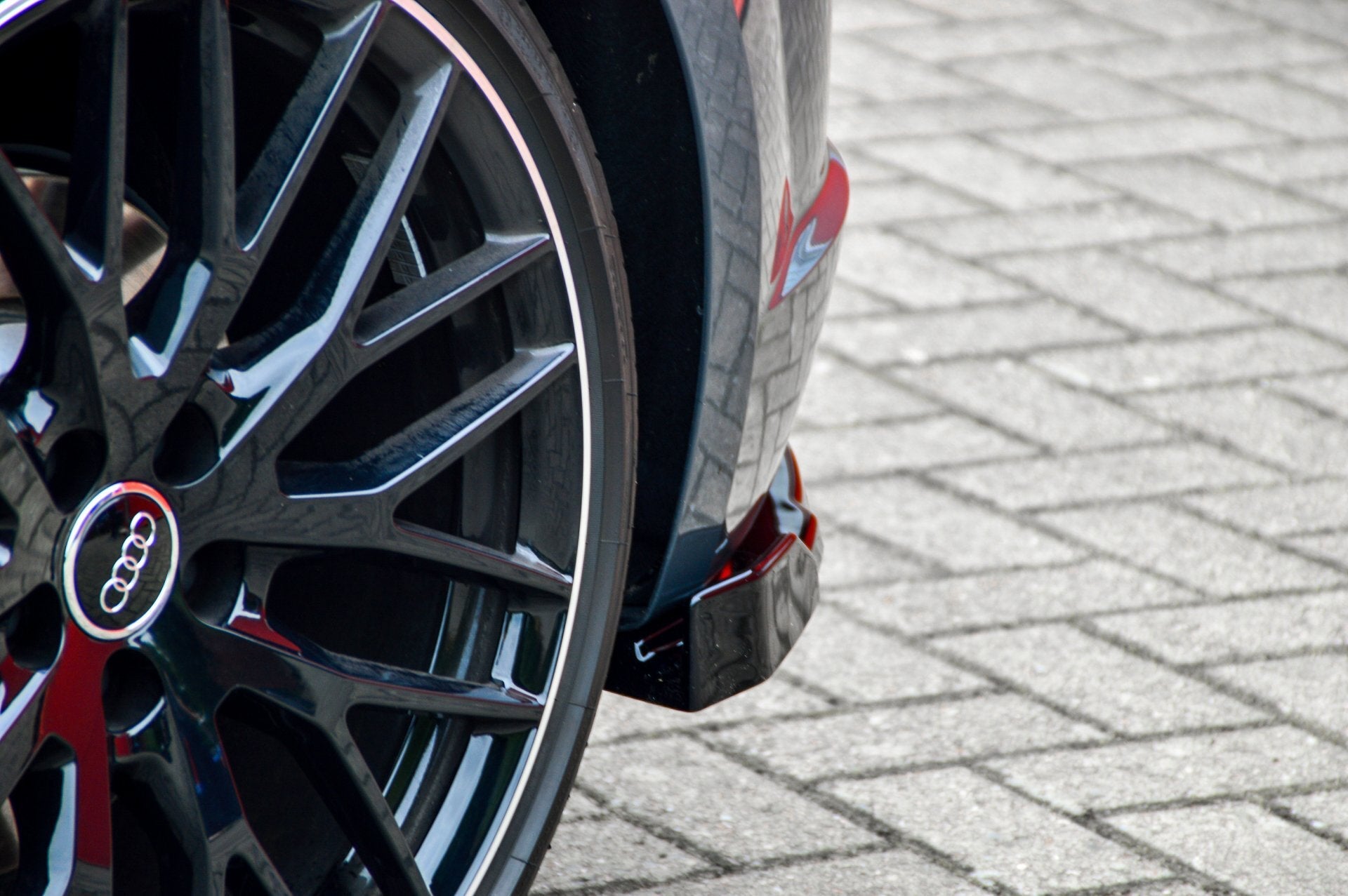 Heckansatz Seitenteile mit Wing passend für Audi TTS 8S Facelift
