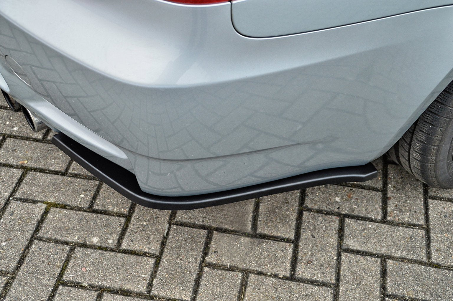 Heckdiffusor Set mit Mittelteil und Seitenteilen passend für BMW M3 E92 E93
