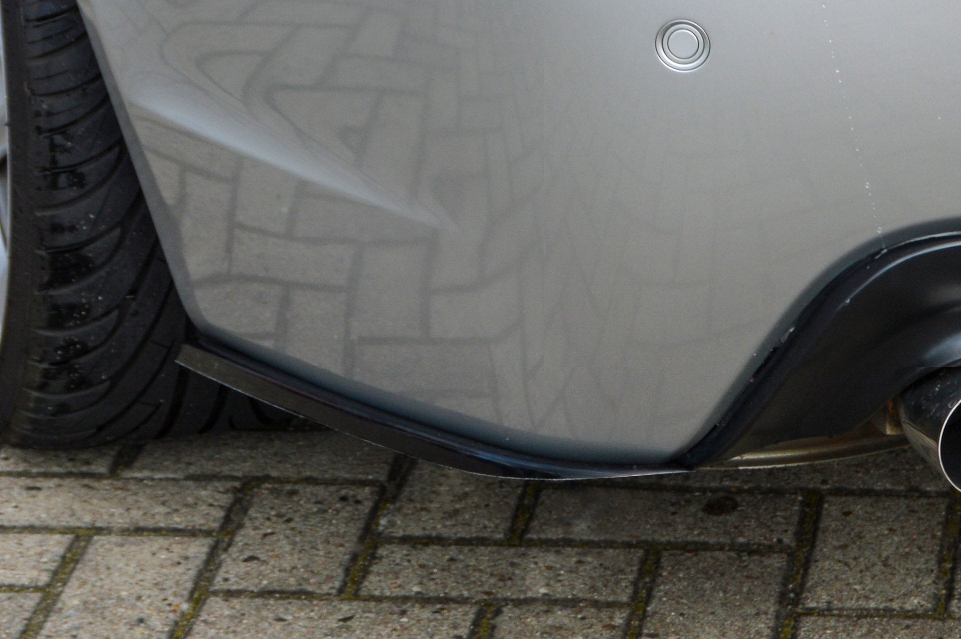 Heckansatz Seitenteile aus ABS passend für BMW 5er E60 mit M-Paket Limousine