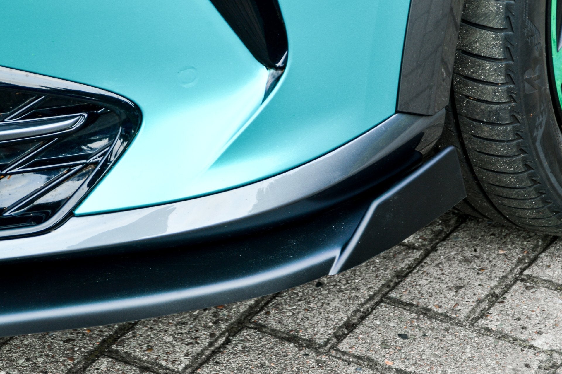 Cup Frontspoilerlippe mit Wing passend für Cupra Formentor