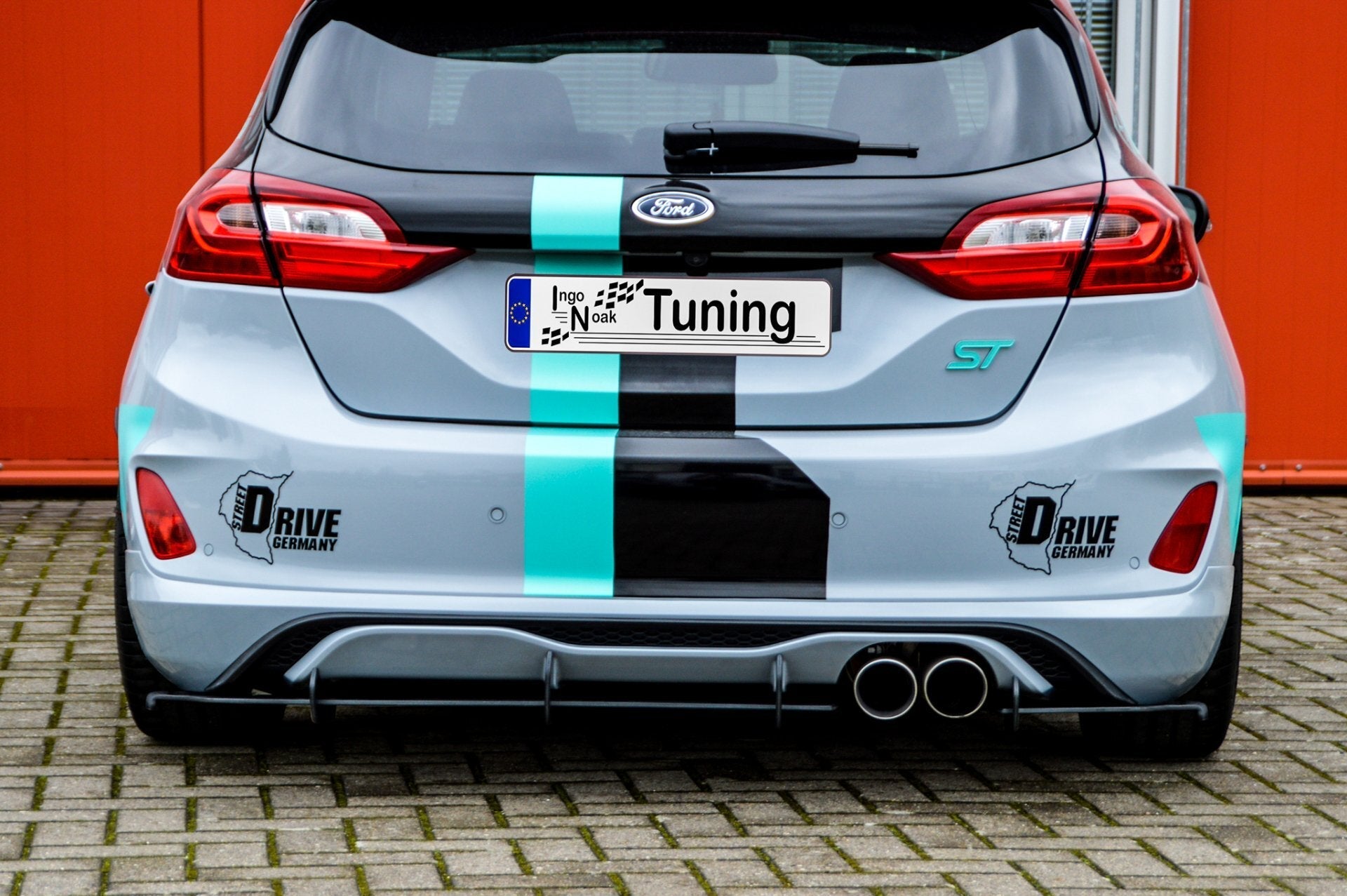 Gefräster Heckansatz mit Finnen aus ABS passend für Ford Fiesta ST JHH