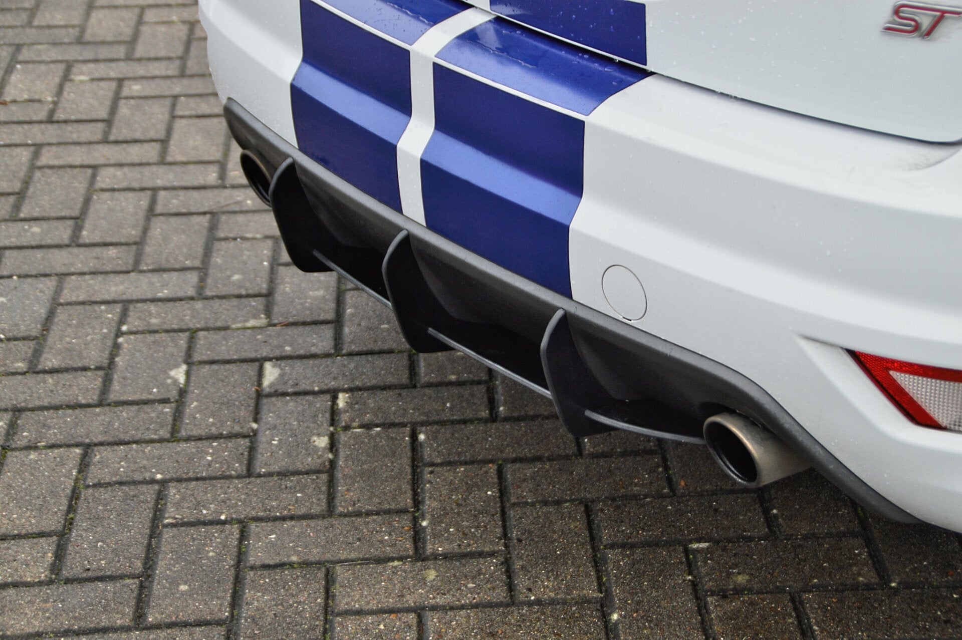 Heckdiffusor passend für Ford Focus ST DA3 Facelift Facelift