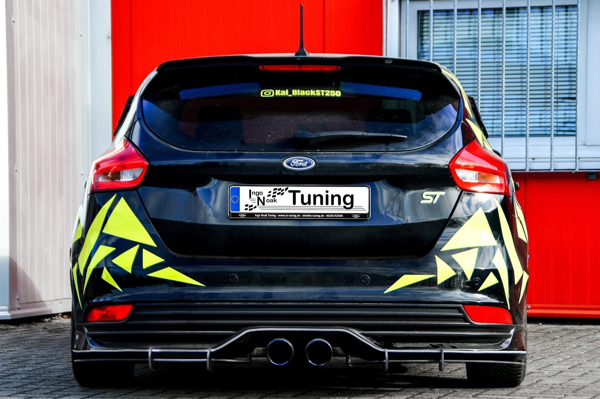 Gefräster Heckansatz V.2 passend für Ford Focus ST DYB