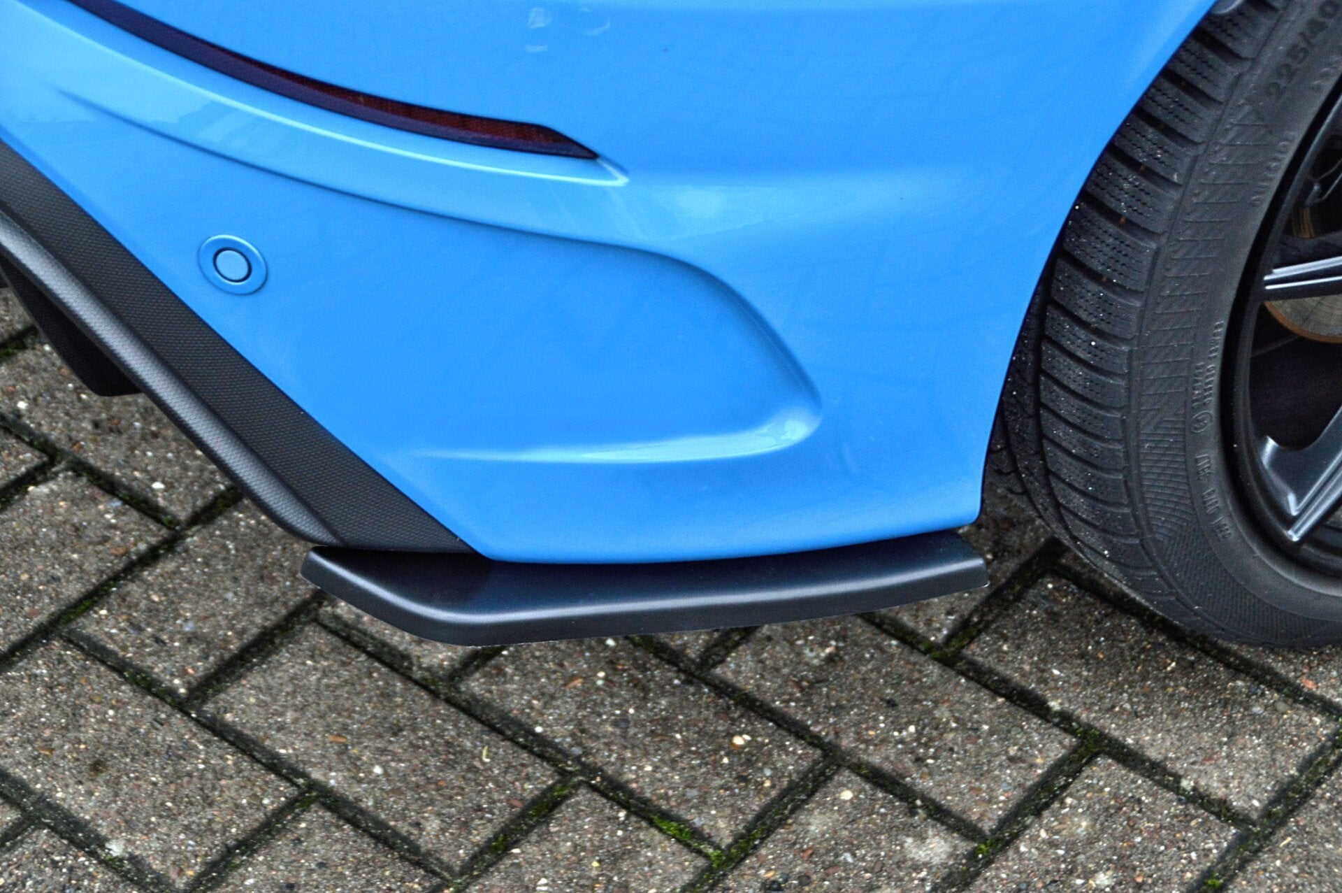 Heckansatz Seitenteil passend für Ford Focus RS DYB in Race Track Optik